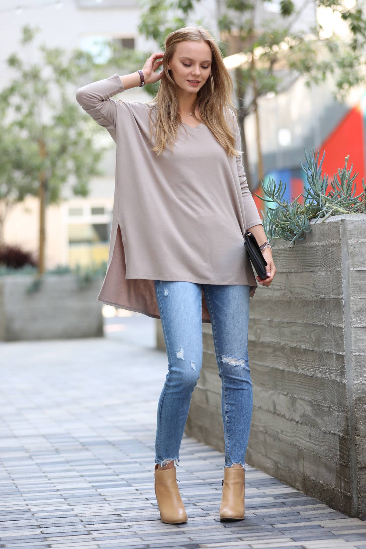 DOLMAN LONG SLEEVE V-NECK